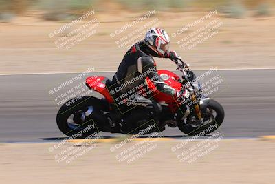 media/Sep-25-2023-Moto Forza (Mon) [[81ffa65e0a]]/B-C Group/Session 4 (Turn 10 Inside)/